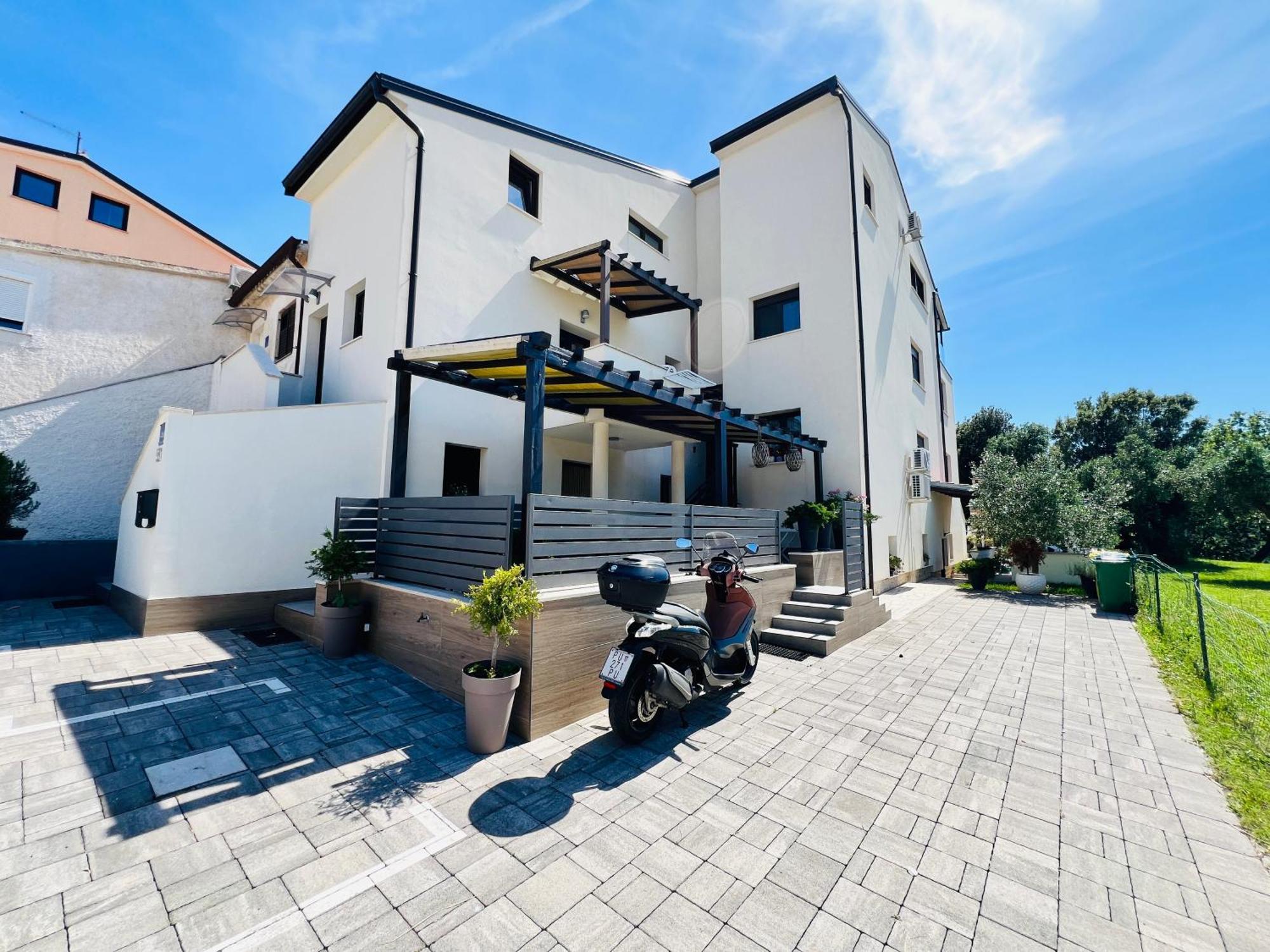 Apartments Ivanisevic Pula Exteriér fotografie